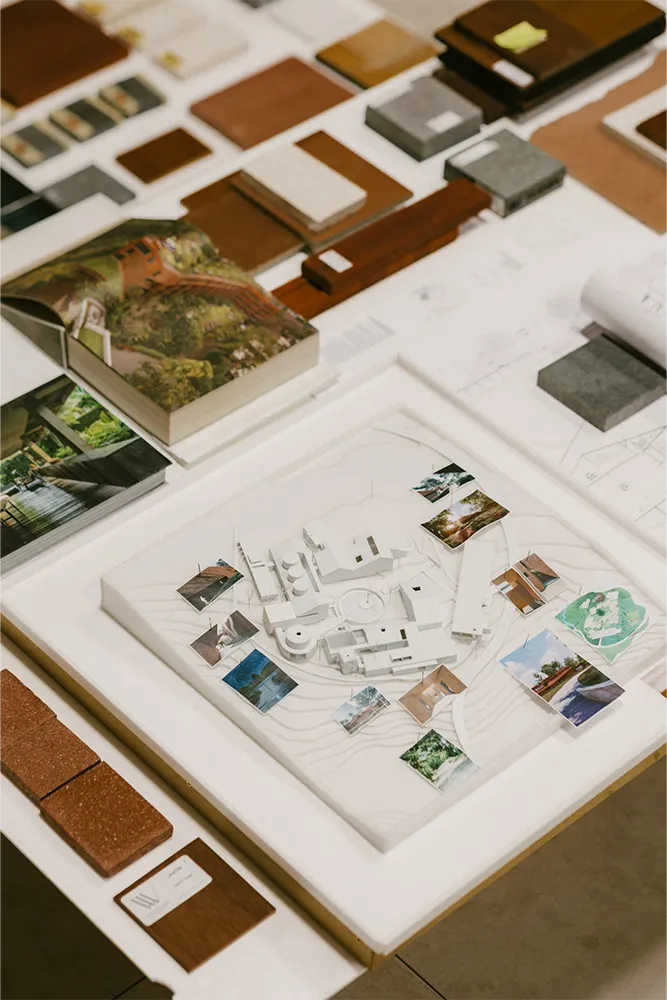 Scale model of the permanent museum in Bali dedicated to Eugene Kangawa / EUGENE STUDIO